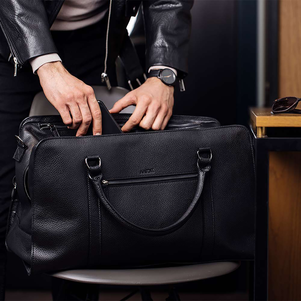 Weekend Bag · Black